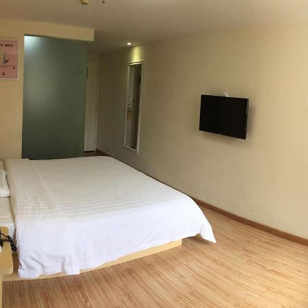7Days Inn Guangzhou Jingxi Nanfang Hospital Subway Station Esterno foto